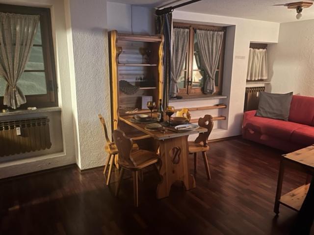 Apartament Perla Di Montagna Courmayeur Zewnętrze zdjęcie